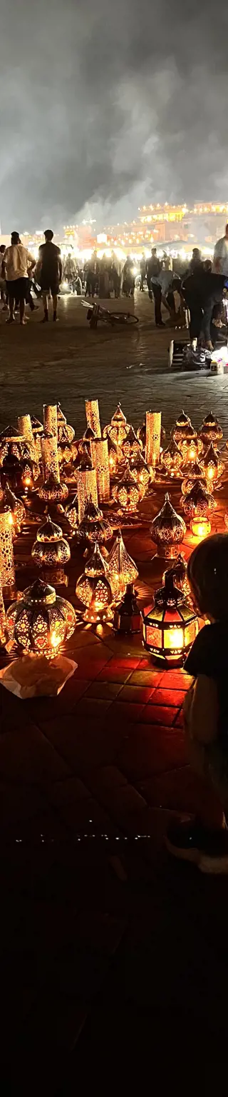 Erlebe Schlangenbeschwörer auf dem Djemaa el Fna